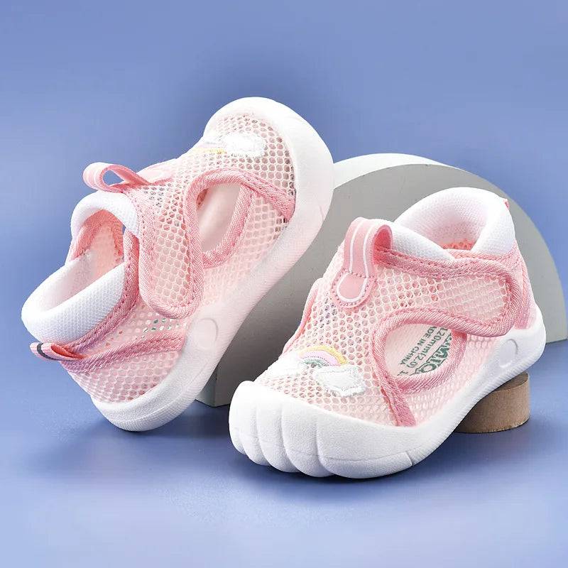 Mini Fashion™ - Atmungsaktiv und sicher - Mesh-Sandalen Rosa / 14 (6 - 9 Monate) | Pädagogisches Holzspielzeug von Mein Kleines Baby