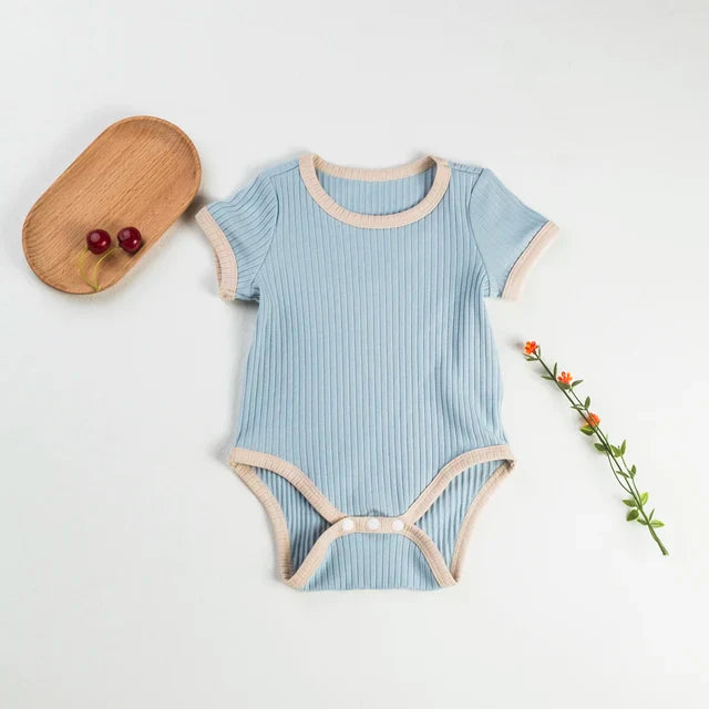 Mini Fashion™ - Lustige Farbkombinationen - Baby-Strampler Blau / 50 (0-3 Monate) | Pädagogisches Holzspielzeug von Mein Kleines Baby