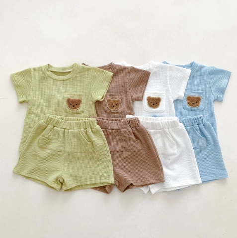Mini Fashion™ - Niedliches Bärendesign - Sommer-Outfit 80 (6-12 Monate) / Grün | Pädagogisches Holzspielzeug von Mein Kleines Baby