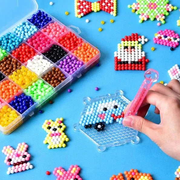 Water Fuse Beads™ - Retroperlen - Wasserperlen Set von 1200 + GRATIS 1200 Perlen (inkl. Zubehör) | Pädagogisches Holzspielzeug von Mein Kleines Baby