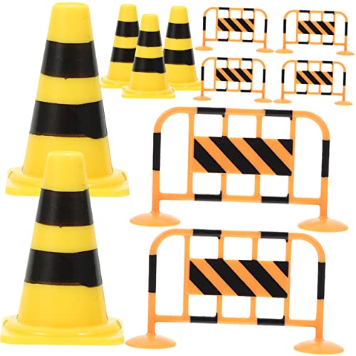 Milisten Teiliges Verkehrszeichen aus Robustem Kunststoff Lehrreiche Mini Straßensperren und Verkehrskegel für Ab Jahren Bunte Lernspielzeuge zur Verkehrserziehung und Motorischen Milisten Teiliges Verkehrszeichen aus Robustem Kunststoff Lehrreiche Mini Straßensperren und Verkehrskegel für Ab Jahren Bunte Lernspielzeuge zur Verkehrserziehung und Motorischen von Milisten