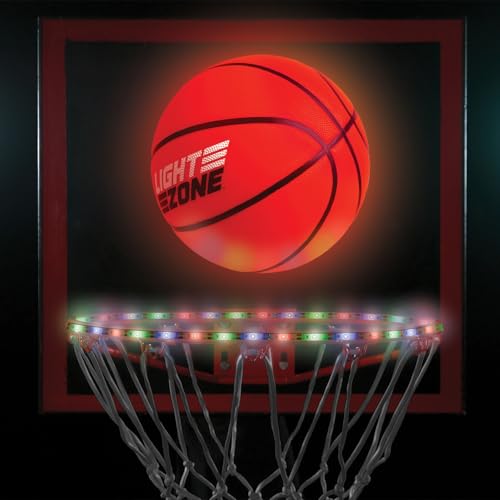 MindWare Glow Basketballplatz-Set mit solarbetriebenen Bonus-Lichtern, ab 5 Jahren von MindWare