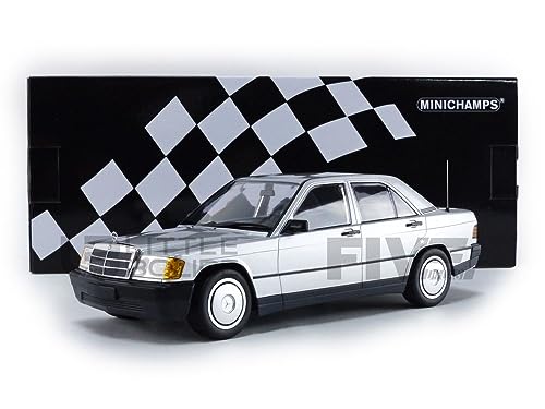 Minichamps- Miniaturauto aus der Kollektion, 155037004, Grau von Minichamps