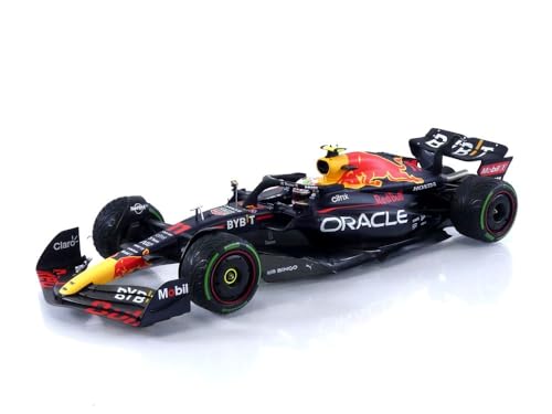 Minichamps - Red RB18 - Japan GP 2022-1/18 von Minichamps