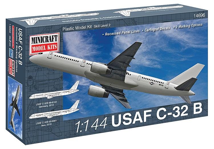 USAF C-32B von Minicraft Model Kits