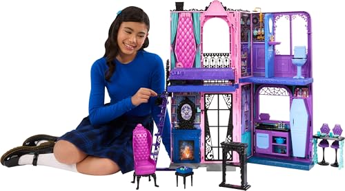 Monster High Buh-tique Hotel Puppenhaus, zusammenklappbares Spielset mit unheimlichen Überraschungen in jedem Raum und mehr als 13 Spielteilen, darunter Möbel und Zubehörteile, JBF16 von Monster High