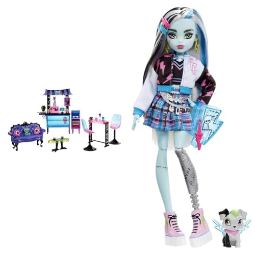 Monster High Café Schwarze Seele Spielset -gruselige Möbel & Frankie Puppe - Elektrisierende Mode, Voltageous College-Jacke, gruseliges Zubehör, Flexibler Körper, für Kinder ab 6 Jahren, HHK53 von Monster High