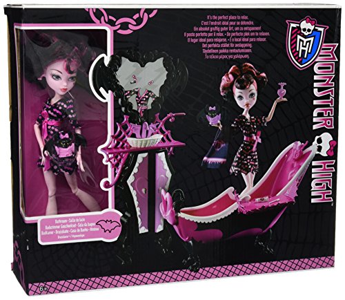 Monster High Exclusive Draculaura Doll with Powder Room Set von Monster High