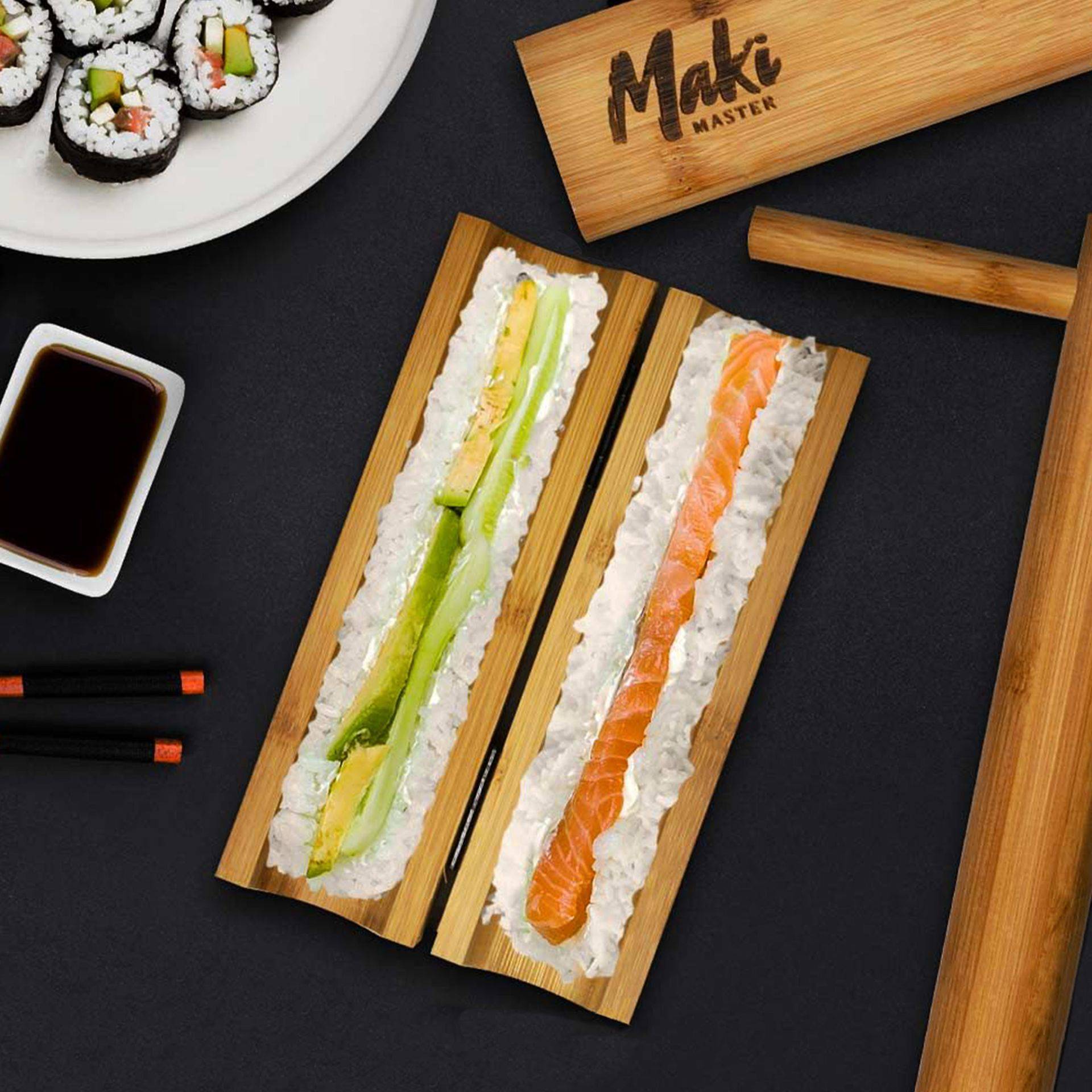 Maki Sushi selber machen - Sushi Rolls Set von Monsterzeug