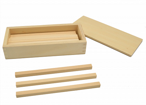 Kasten mit Prismen zum Montessori-Material Braune Treppe von Montessori-Shop