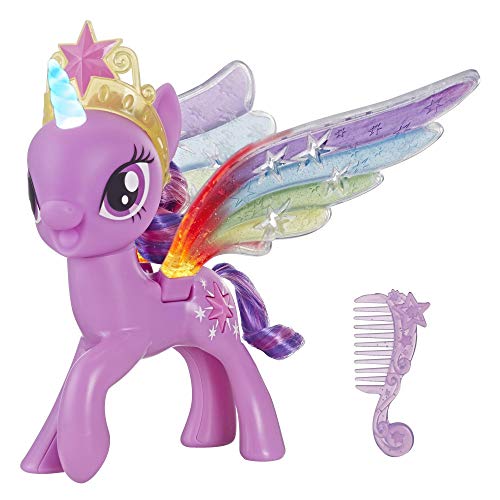 My Little Pony E2928EU4 Regenbogenflügel Twilight Sparkle, Puppe Multicolour von My Little Pony