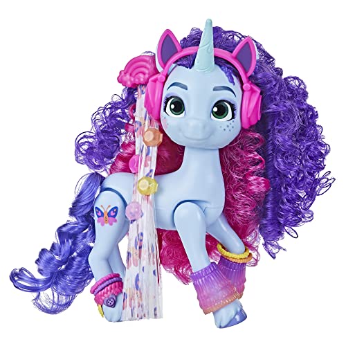 My Little Pony Misty Brightdawn Toy Trendpuppe aus der Serie Style of The Day, mit Trachtenaccessoires von My Little Pony