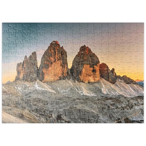 MyPuzzle Die DREI Zinnen bei Sonnenuntergang, Toblach, Trentino - Südtirol, Italien - Premium 200 Teile Puzzle - MyPuzzle Sonderkollektion von Puzzle Galaxy von MyPuzzle.com