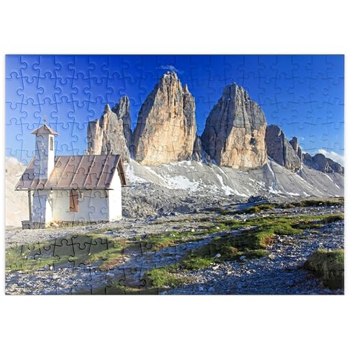 MyPuzzle Kapelle an der Dreizinnenhütte gegen die Nordwände der DREI Zinnen, Sextner Dolomiten - Premium 200 Teile Puzzle - MyPuzzle Sonderkollektion von Puzzle Galaxy von MyPuzzle.com