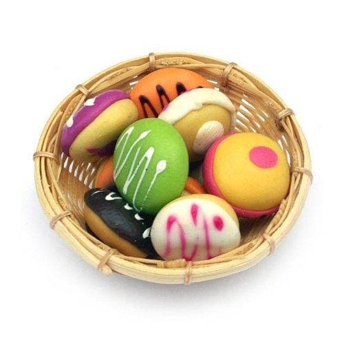 MyTinyWorld 9 Puppenhaus Miniatur Rund Glasur Brötchen in einem Großen Korb MyTinyWorld 9 Puppenhaus Miniatur Rund Glasur Brötchen in einem Großen Korb von MyTinyWorld