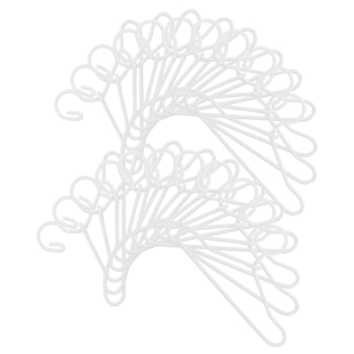 NAMOARLY 40 Stück Miniatur Puppenkleiderbügel aus Weiß Kompakt und Leicht Praktische Aufbewahrung für Puppenkleider für Puppenhaus und Doll Outfit Organisation NAMOARLY 40 Stück Miniatur Puppenkleiderbügel aus Weiß Kompakt und Leicht Praktische Aufbewahrung für Puppenkleider für Puppenhaus und Doll Outfit Organisation von NAMOARLY