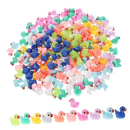 NAMOARLY Mini Enten Figuren Für Garten Deko Kreative Harz Skulpturen Für Außenbereich Bunte Mikro Landschaft Dekorationen Pink von NAMOARLY