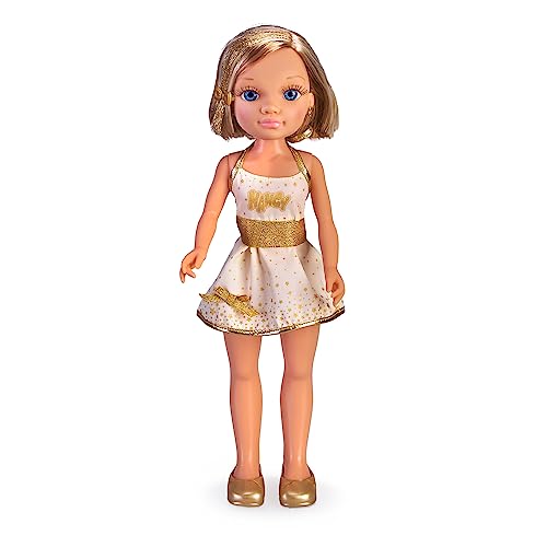 Nancy Exklusives Gold, Blonde Puppe, kurzes Haar, glänzende Dochte, weißes Kleid mit goldenen Details und Accessoires, für Jungen und Mädchen ab 3 Jahren, berühmt (NAC55000) von NANCY