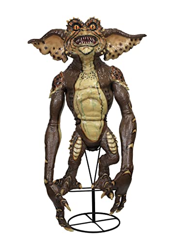 NECA 634482307731 Gremlins 2 Replik 1/1 Gremlin Stunt Puppe 75 cm von NECA