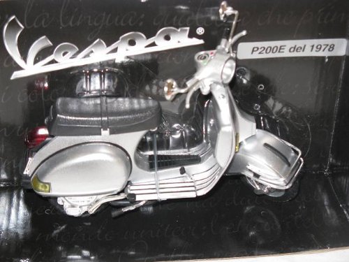 NEW Vespa P200e P200 E P 200 Del 1978 Silber 1/12 Ray Motorradmodelle Motorrad Modell von NEW