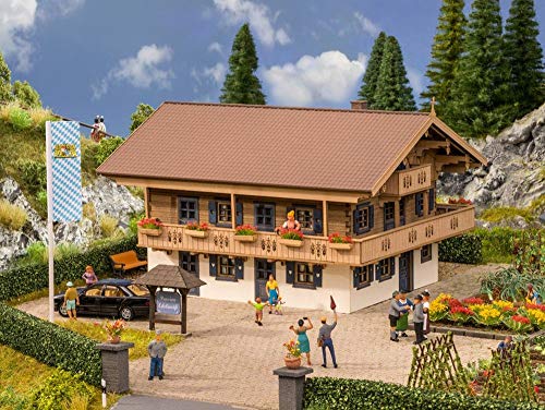NOCH Ferienpension „Edelweiß“, liebevoller Modellbau Bausatz 8,5 x 7,1 x 5,2 cm für Spur N, ideal für Detail-Liebhaber NOCH Ferienpension „Edelweiß“, liebevoller Modellbau Bausatz 8,5 x 7,1 x 5,2 cm für Spur N, ideal für Detail-Liebhaber von NOCH