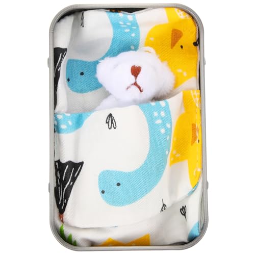 NOLITOY Mini Kuscheltier Bär Figurine Miniatur Plüschtier Cartoon Bär Geschenkset mit Weißer Metallbox und Blauem Stoffbeutel als Kinderzimmer Dekoration und Fotorequisite NOLITOY Mini Kuscheltier Bär Figurine Miniatur Plüschtier Cartoon Bär Geschenkset mit Weißer Metallbox und Blauem Stoffbeutel als Kinderzimmer Dekoration und Fotorequisite von NOLITOY