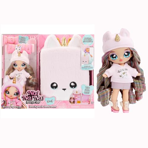 Na! Na! Na! Surprise 3-in-1 Backpack Bedroom Einhorn Spielset mit Modepuppe Britney Sparkles und flauschigem Pink Unicorn-Rucksack, Schrank mit Kissen & Decke - Ideal für Kinder ab 3 Jahren von Na! Na! Na! Surprise