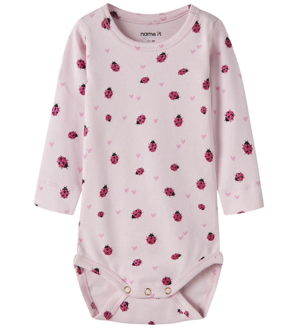 Name It Body l/ä - Baumwolle/Modal - NbfHaline - Wiege Pink m. S - Name It - 62 - Body L/Ä Name It Body l/ä - Baumwolle/Modal - NbfHaline - Wiege Pink m. S - Name It - 62 - Body L/Ä von Name It