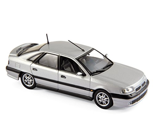 Norev NV517747 1:43 1993 Renault Safrane Biturbo Baccara Silber von Norev