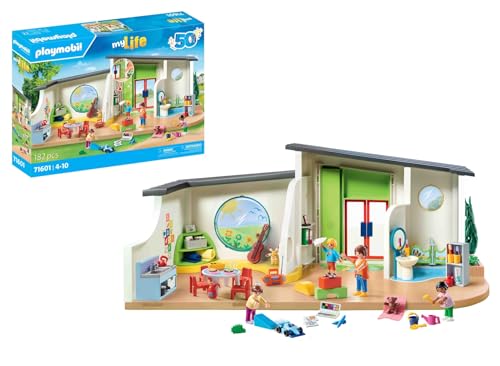 PLAYMOBIL MyLife 71601 Kita 'Regenbogen', großes Kindergarten-Set mit zahlreichen Accessoires und funktionsfähiger Türklingel, detailreiches Spielzeug für Kinder ab 4 Jahren von PLAYMOBIL