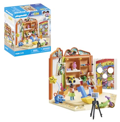 PLAYMOBIL MyLife 71536 Spielwarenladen, aufregende Momente im Spielparadies, inklusive Gamingecke und Fotowand, detailreiches Spielzeug für Kinder ab 5 Jahren von PLAYMOBIL