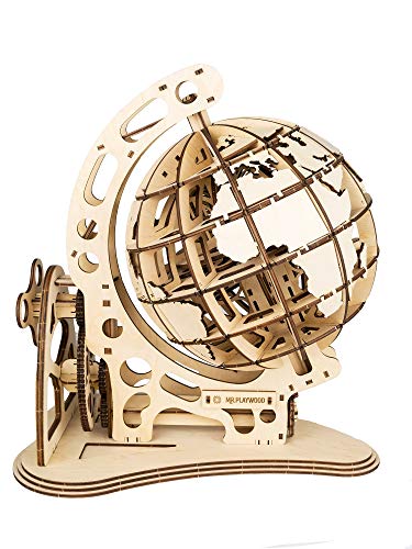 Globe Mobiles 3D-Modell aus Holz von PLAYWOOD