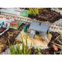POLA 330878 POLA G Rund um die Bahn Bahnwärterbude mit beweglicher Figur, Ep. III POLA 330878 POLA G Rund um die Bahn Bahnwärterbude mit beweglicher Figur, Ep. III von POLA