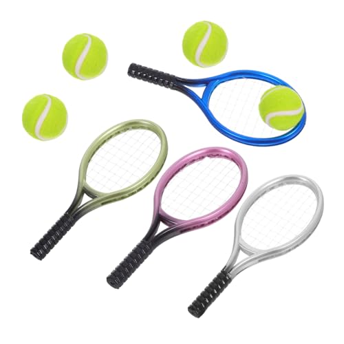 Parliky Miniatur Tennis mit Tennisschlägern und Bällen Langlebige Mini Tennisracket Deko für Puppenhaus Vielseitige Miniatur Sportaccessoires für Wohn und Schlafzimmer Gestaltung Parliky Miniatur Tennis mit Tennisschlägern und Bällen Langlebige Mini Tennisracket Deko für Puppenhaus Vielseitige Miniatur Sportaccessoires für Wohn und Schlafzimmer Gestaltung von Parliky