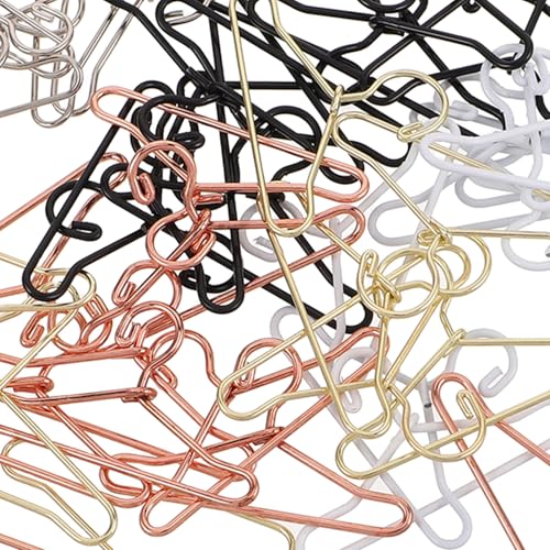 PartyKindom 50 Stück Teiliges Miniatur Puppenkleiderbügel Kleine Leichte Mini Aufhänger für Puppenkleidung Platzsparend und Vielseitig für Puppenzubehör Farben Je PartyKindom 50 Stück Teiliges Miniatur Puppenkleiderbügel Kleine Leichte Mini Aufhänger für Puppenkleidung Platzsparend und Vielseitig für Puppenzubehör Farben Je von PartyKindom