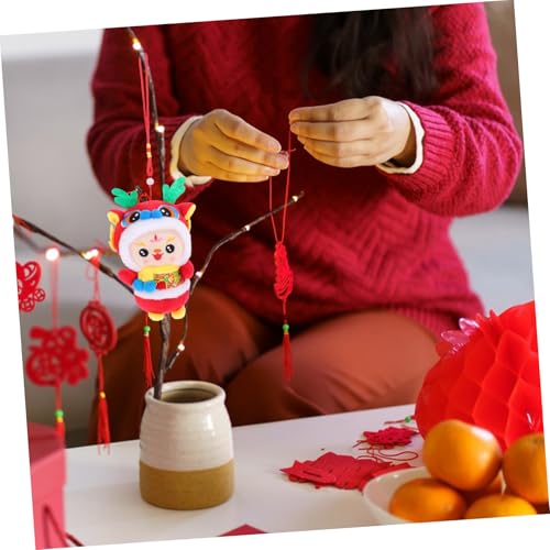 PartyKindom Plüsch Drache Stofftier Chinesischer Drache Anhänger mit Lanyard Weiches Kuscheltier für Familie und Freunde Dekoration für Auto und Wand Glücksbringer für Neujahr PartyKindom Plüsch Drache Stofftier Chinesischer Drache Anhänger mit Lanyard Weiches Kuscheltier für Familie und Freunde Dekoration für Auto und Wand Glücksbringer für Neujahr von PartyKindom