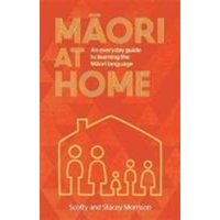 Maori at Home von Penguin Group (NZ)