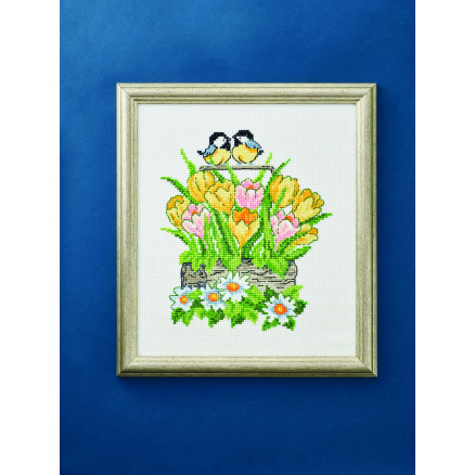 Permin Stickereiset Tulpen im Korb 33x38cm Permin Stickereiset Tulpen im Korb 33x38cm von Permin