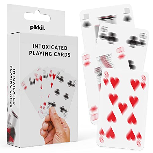 Pikkii Berauschte Spielkarten | Lustiges Trinkkartenspiel | Erwachsene 18+ | 52 Karten + Joker | Klassischer Stil | Englisch | Uni von Pikkii