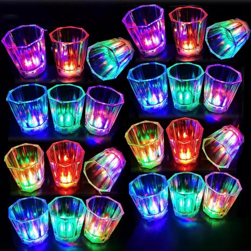 Schnapsgläser Leuchtende Plastik 24Pcs Neon Party Lustig Shotgläser mit Untersetzer Led Glow in the Dark Pinchengläser für Karneval Geburtstag deko Shotbecher Geschenke Silvester Weihnachts Schnapsgläser Leuchtende Plastik 24Pcs Neon Party Lustig Shotgläser mit Untersetzer Led Glow in the Dark Pinchengläser für Karneval Geburtstag deko Shotbecher Geschenke Silvester Weihnachts von Piucrty