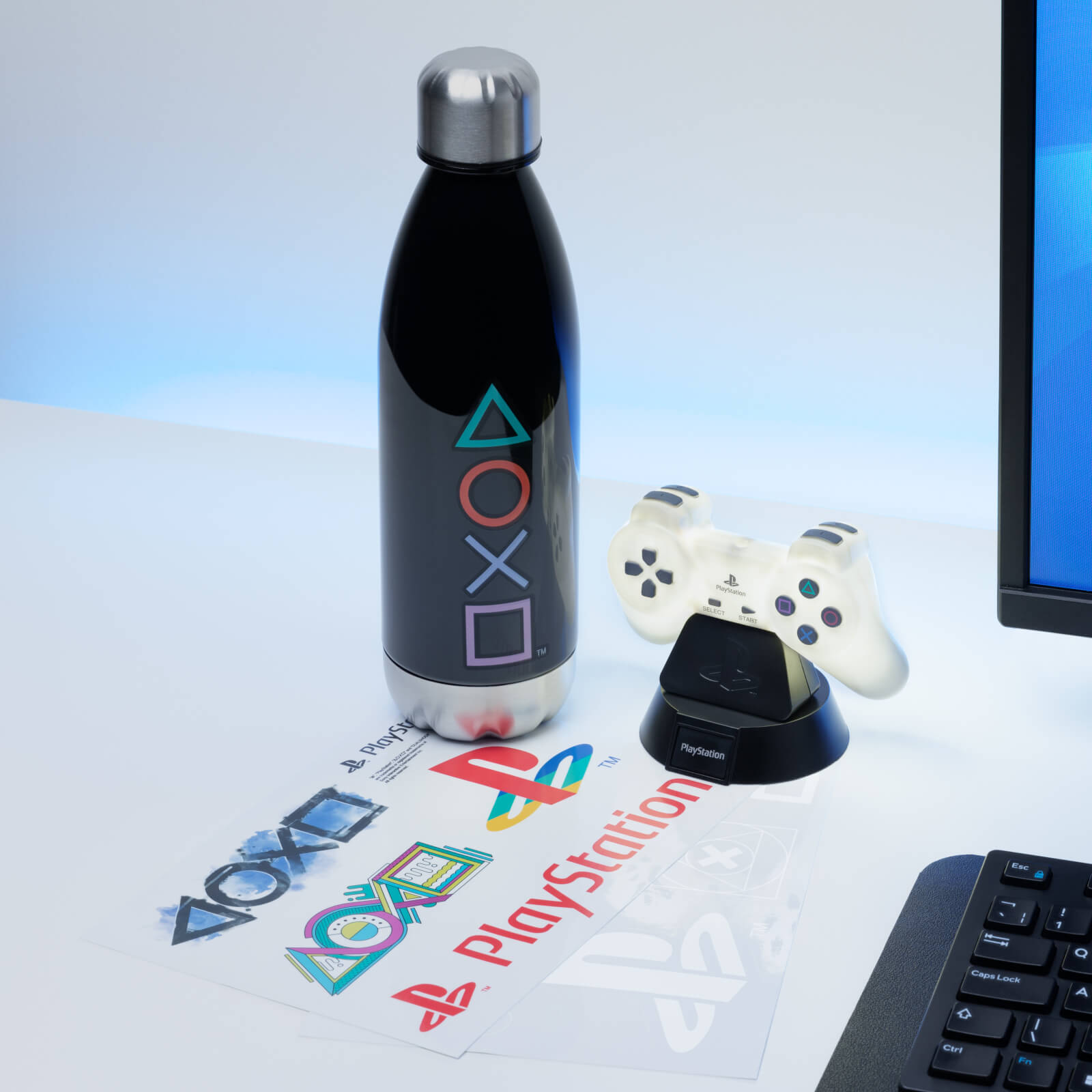 Playstation Icon Light Bottle and Sticker Set von Playstation