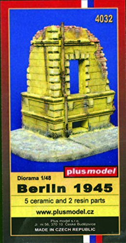 Plus Model 4032 - Modellbausatz Berlln 1945 von Plus Model