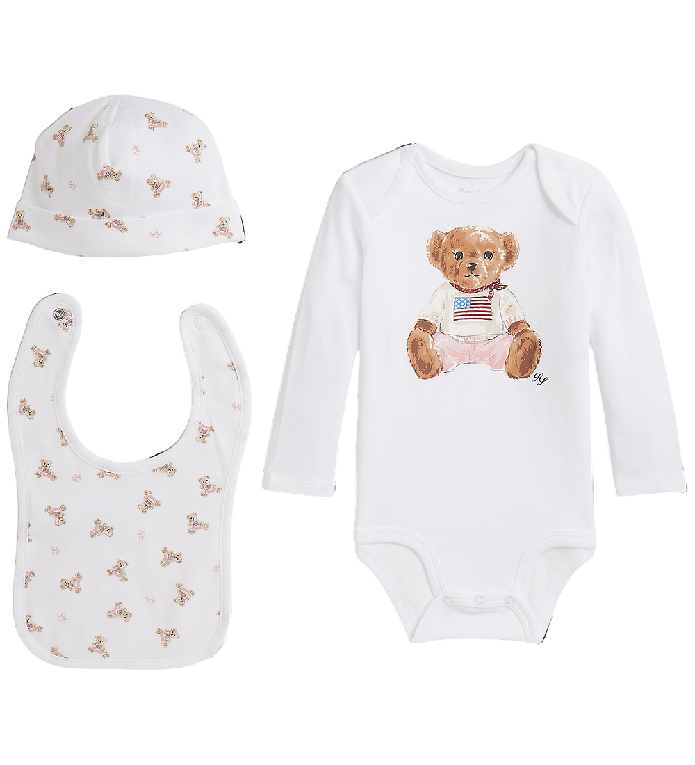 Polo Ralph Lauren Geschenkbox - Babylätzchen/Mütze/Body l/ä - We - Polo Ralph Lauren - 50 - Body L/Ä Polo Ralph Lauren Geschenkbox - Babylätzchen/Mütze/Body l/ä - We - Polo Ralph Lauren - 50 - Body L/Ä von Polo Ralph Lauren