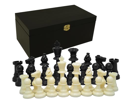 Kunststoff Schachfiguren in Holzbox Königshöhe 63 mm - Staunton Design Klassische 32 Schach Figuren mit Filzgleiter Schwarz Weiß Set Box Gr. M von PrimoGames