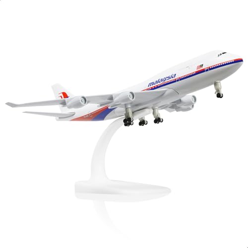 QIYUMOKE Boeing747 1/300 Flugzeugmodell -Malaysia Die -Cast Metal Flugzeugmodell -modellflugzeug 747 mit Ständer (8,3 Zoll lang) Geschenke für Luftfahrtbegeisterte, Desktop -Display -Ornamente von QIYUMOKE