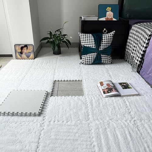 30 Stück Fuzzy 12x12 Zoll Teppichquadrate, ineinandergreifende Plüschbodenfliesen, Puzzleteil-Bodenmatte, Puzzlematte für Spielzimmer, Wohnzimmer, weiß, 0,23 Zoll von QQYYLI