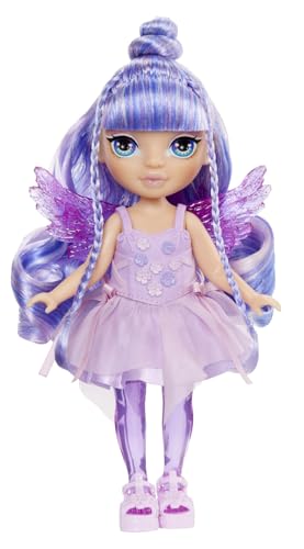 Rainbow High Littles Rainbow Fantasy Fairies & Pet - Amethyst, Lila - 14 cm Kleine, Bewegliche Puppe & Fantasie Pegasus Einhorn mit Austauschbaren Feenflügeln, Süßes Geschenk für Kinder ab 4 Rainbow High Littles Rainbow Fantasy Fairies & Pet - Amethyst, Lila - 14 cm Kleine, Bewegliche Puppe & Fantasie Pegasus Einhorn mit Austauschbaren Feenflügeln, Süßes Geschenk für Kinder ab 4 von Rainbow High
