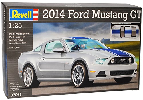 Revell Ford Ford Mustang V 2. Generation Coupe Silber mit Blauen Streifen 2009-2014 07061 Bausatz Kit 1/24 Revell Modell Auto, Ohne Wunschkennzeichen von Revell