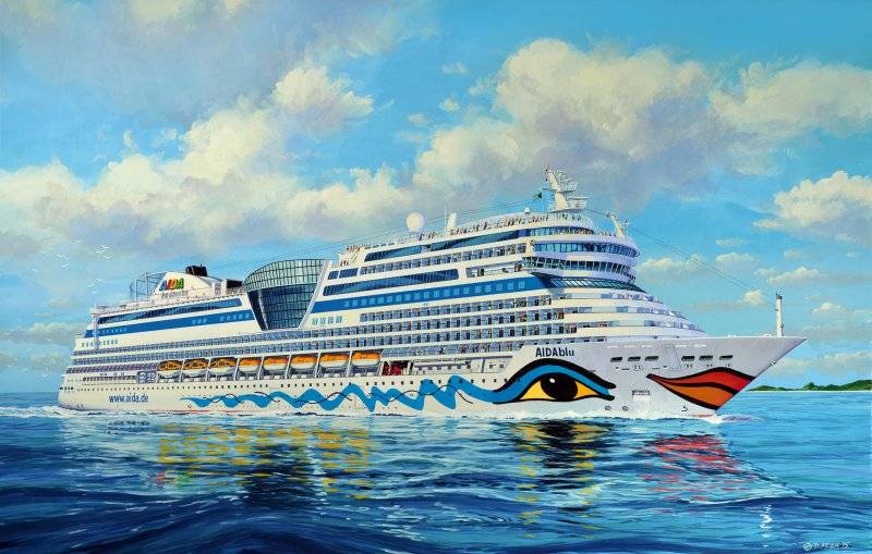 AIDA (blu, sol, mar, stella) von Revell