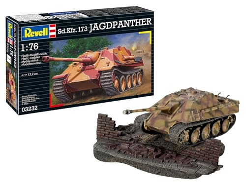 Revell Modellbausatz Panzer 1:76 - Sd.Kfz.173 Jagdpanther im Maßstab 1:76, Level 4, originalgetreue Nachbildung mit vielen Details, 03232 von Revell